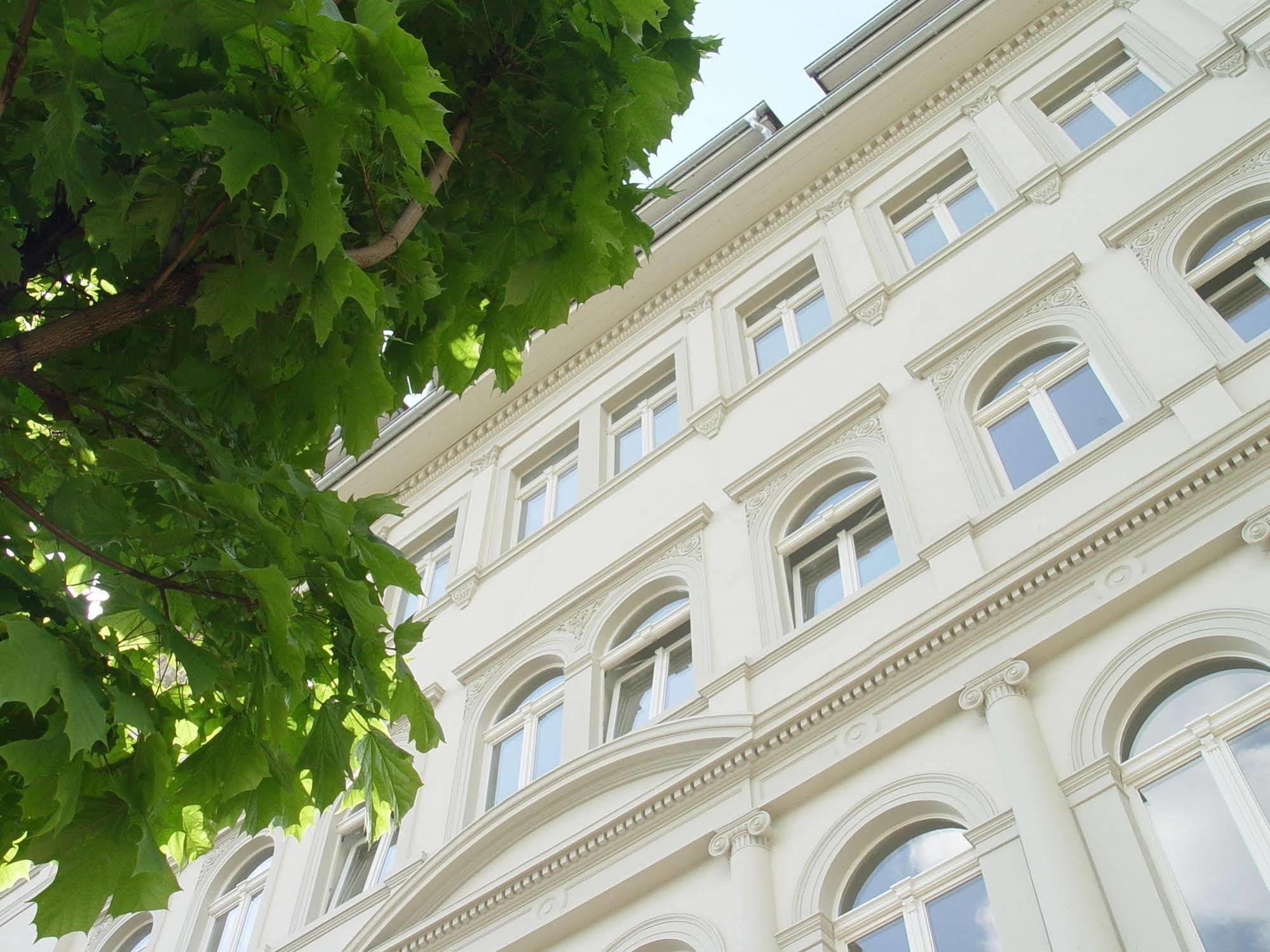 Aparthotel Am Zwinger Dresden Ngoại thất bức ảnh